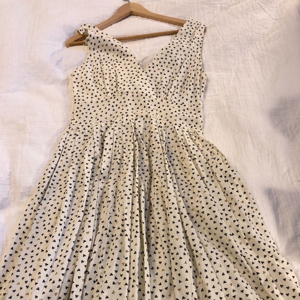 Dress - Picture 2 of 4